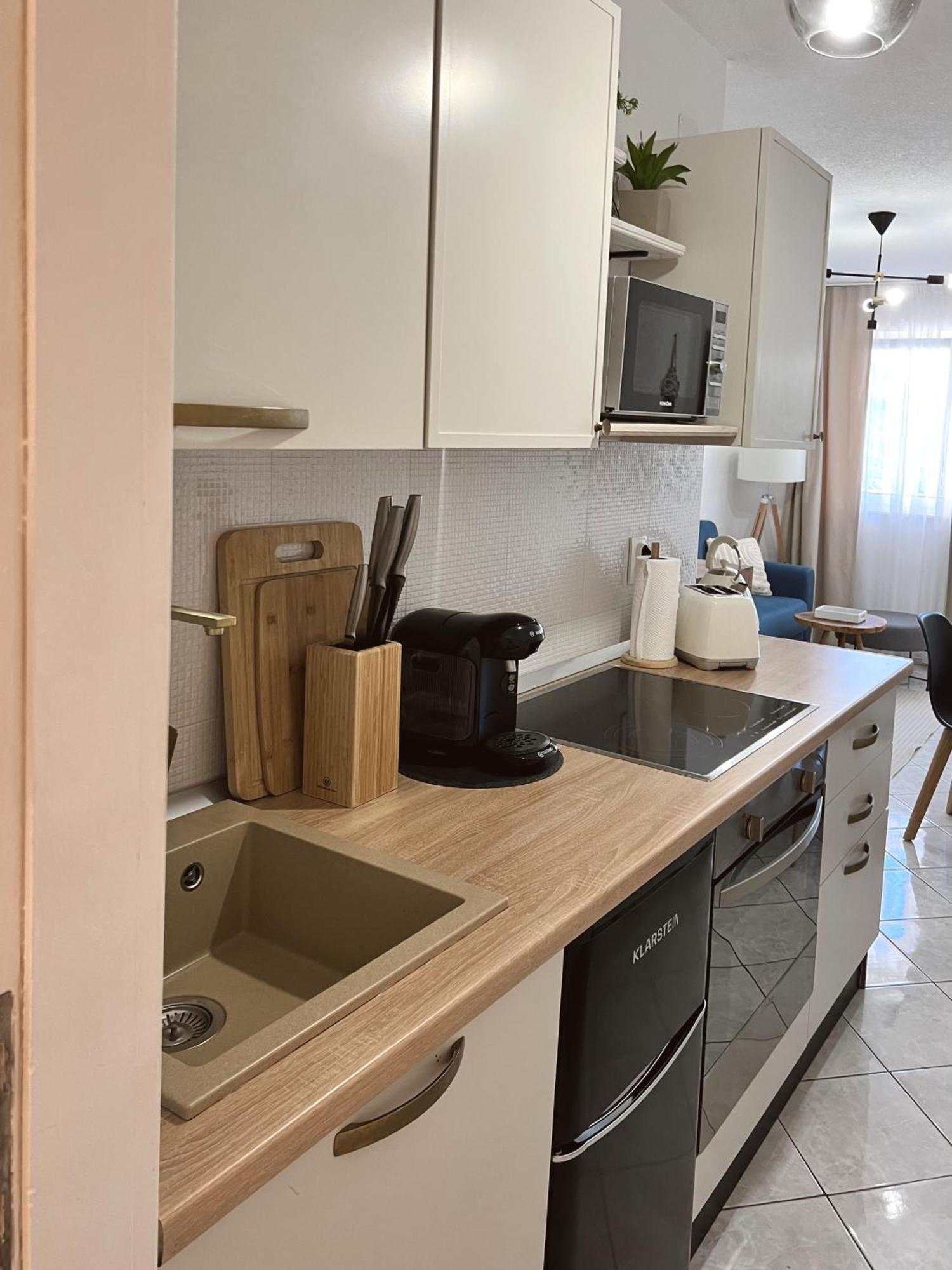 Apartments Coco Хвар Экстерьер фото